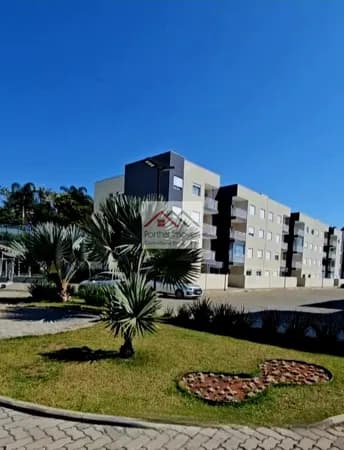 Apartamento em Terras do Embiruçu, Capão Bonito/SP Apartamento à venda no bairro Terras do Embiruçu em Capão Bonito-SP, com 3 dormitórios e 1 banheiro. Essa excelente oportunidade conta com uma bela piscina para desfrutar momentos de lazer e relaxamento.