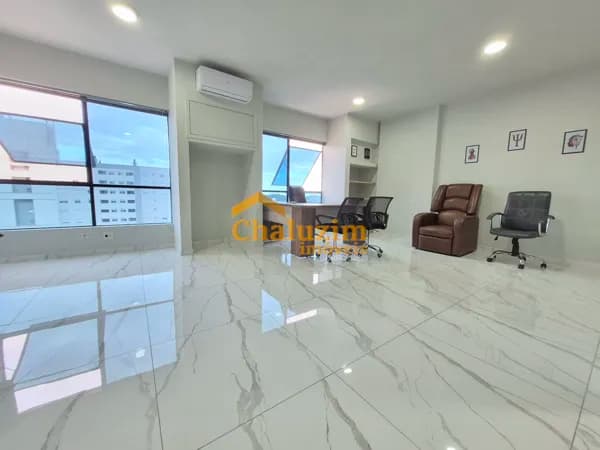 Sala Comercial Locação em Centro, Joinville/SC