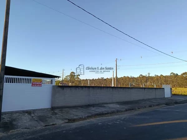 VENDA IMÓVEL - CRISTO REI VI JAGUARUNA-SC. TERRENO DE ESQUINA C/ ÁREA DE 432,00 ² C/ AS SEGUINTES MELHORIAS: