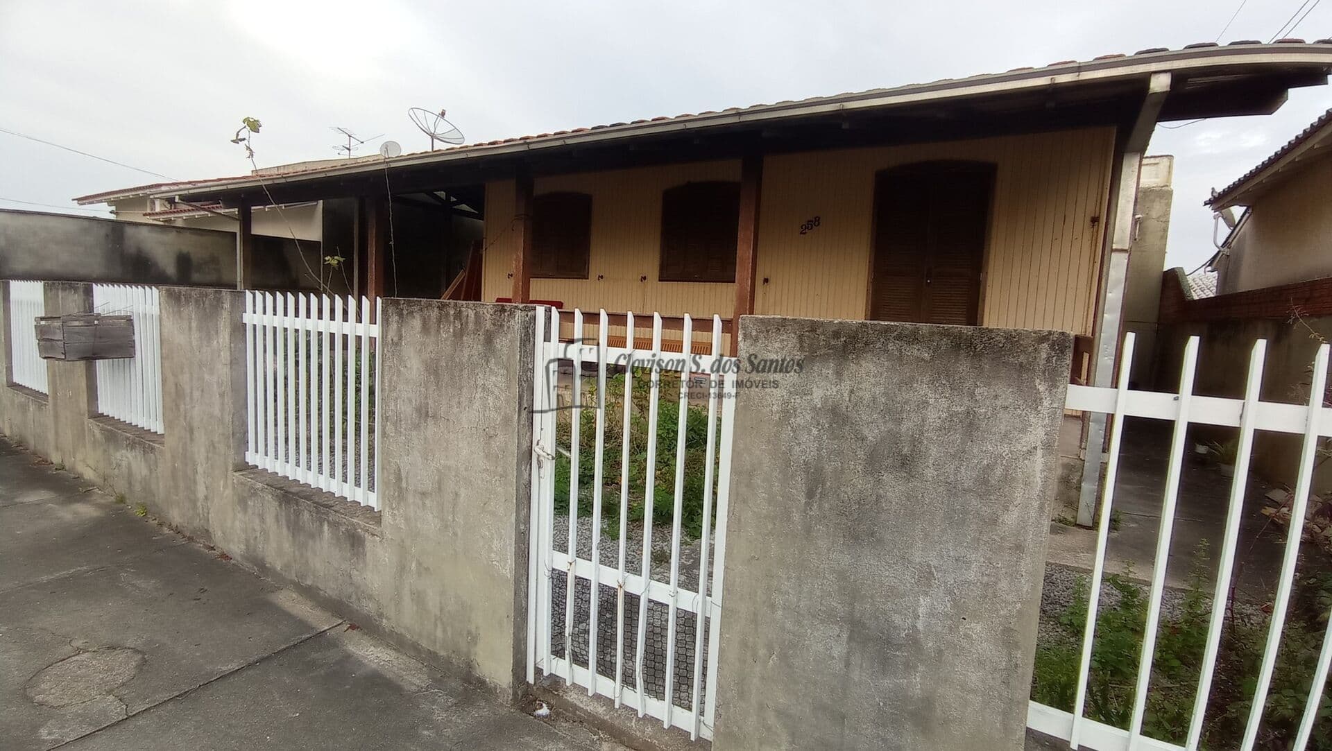 VENDO CASA - MISTA - VILLA PARAÍSO MUNICÍPIO DE JAGUARUNA-SC!!
