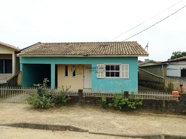 VENDO CASA - BAIRRO BEIJA FLOR