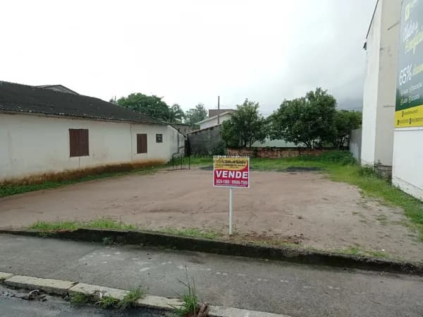 TERRENO COMERCIAL / RESIDENCIAL CENTRO - MUNICÍPIO DE JAGUARUNA-SC ! VENDA