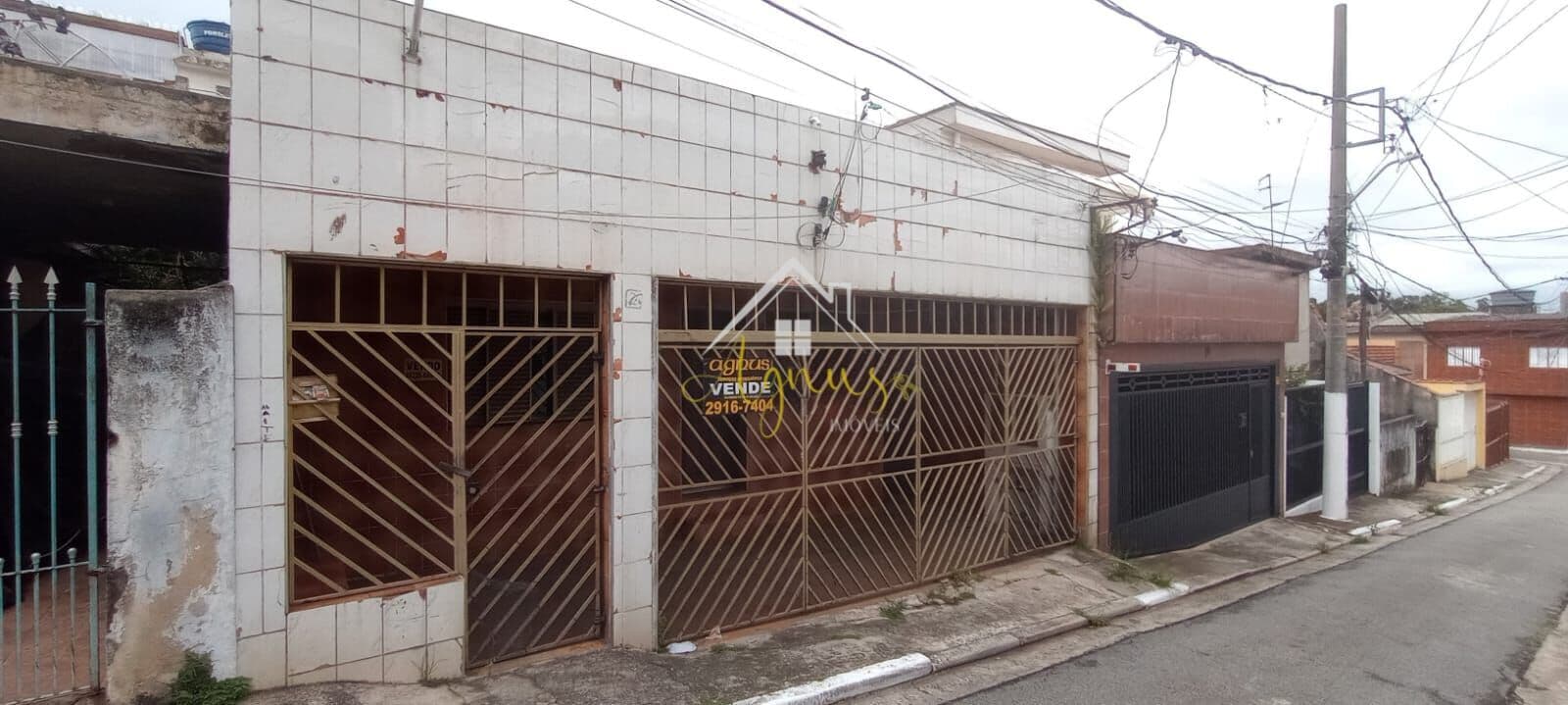 Casa Padrão Parque São Lucas