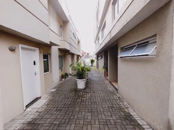Sobrado em Condomínio Fechado Vila Ema