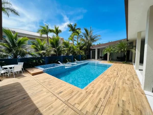 Luxuosa Casa a venda no Jardim Acapulco | Guarujá - SP