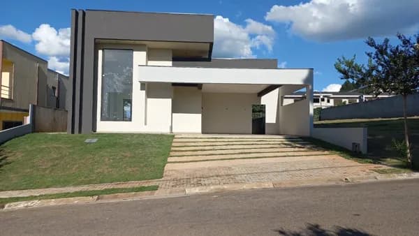 Casa em Condomínio Shambala III em Atibaia - SP