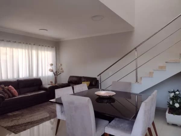 Sobrado Cond. Residencial Monte Carlo no Jardim Paulista à venda | Atibaia - Sp
