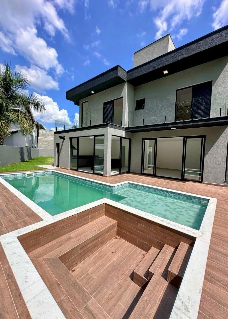 Casa em Atibaia - Tanque