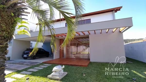 Casa Alto Padrão com 4 suítes em Condomínio na Cachoeira do Bom Jesus, Florianópolis/SC