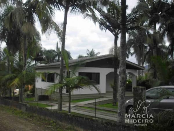 Casa com 3 Quartos em Criciúma