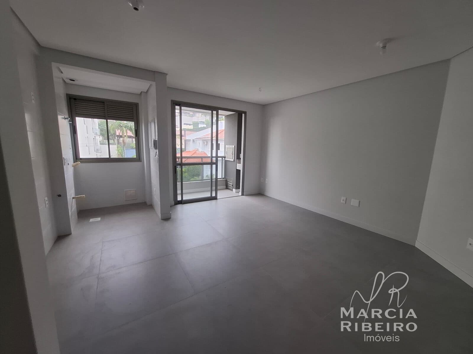 Apartamento em Carvoeira, Florianópolis/SC