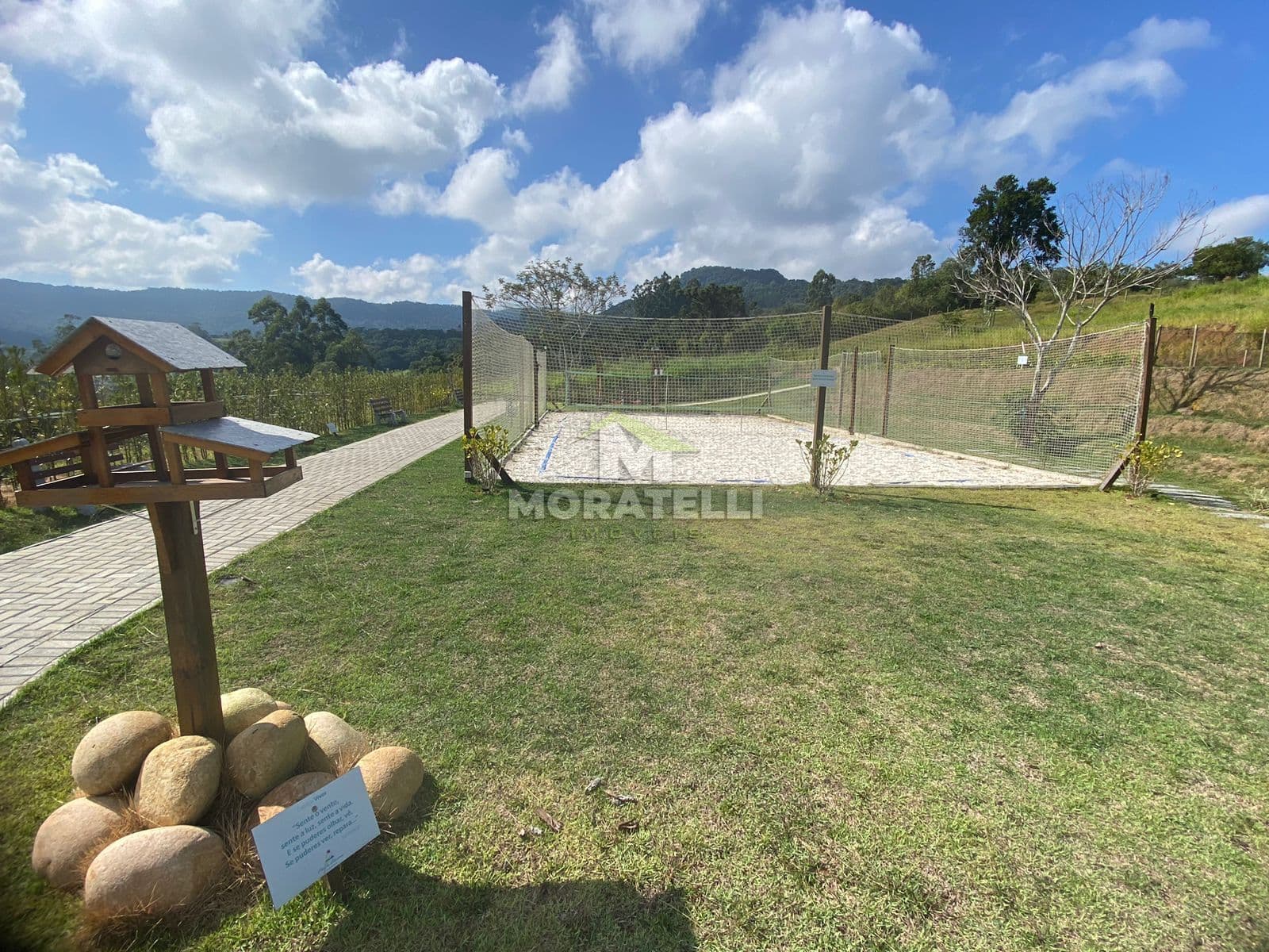 Lote/Terreno em Albertina - Centro