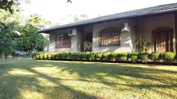 Casa em Laurentino - Centro