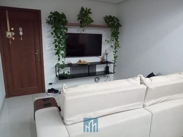 Apartamento em Nova Serrana - Centro