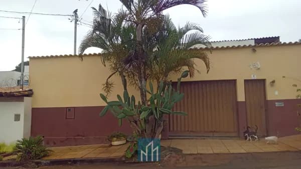CASA BAIRRO DAS OLIVEIRAS 390M2