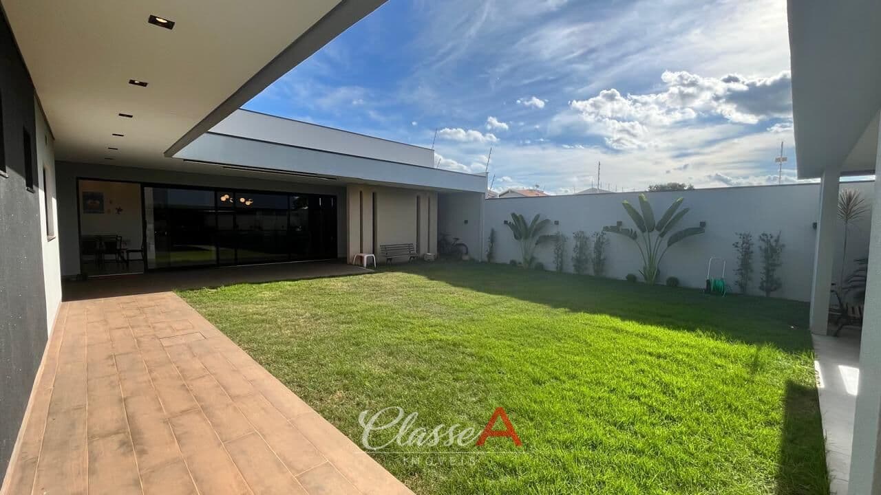 Casa em Juína - Residencial Flamboyant