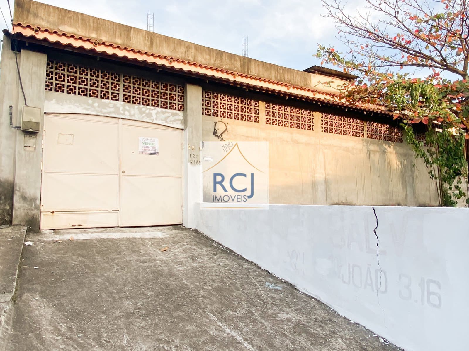 Casa em Trindade, São Gonçalo/RJ