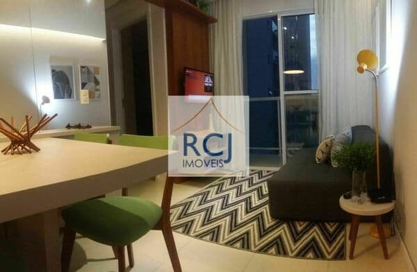 Apartamento Padrão em São Cristóvão 02 quartos