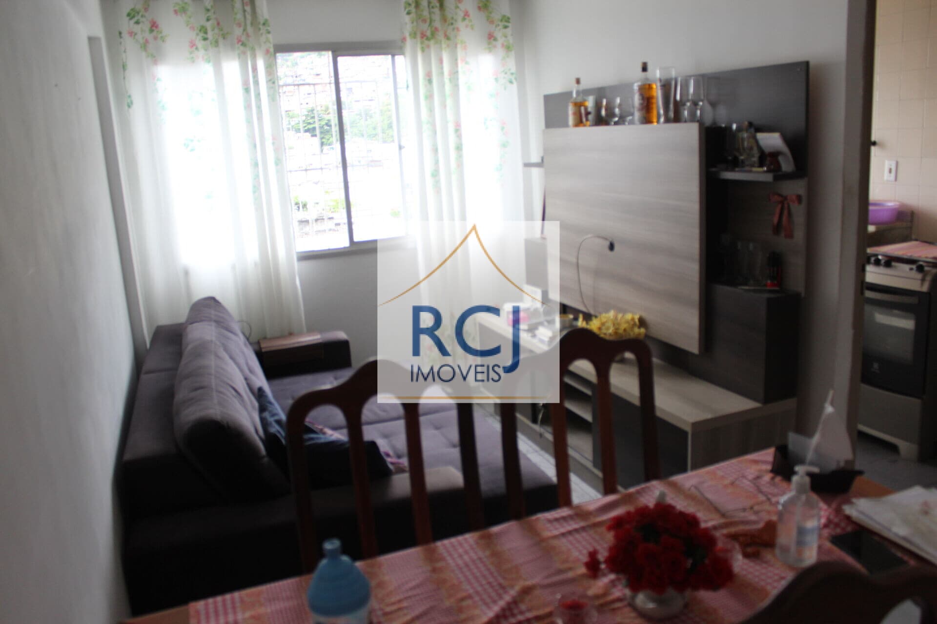 Apartamento á venda 02 quartos Olaria Rio de janeiro