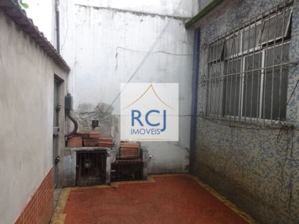 Casa á Venda em São Cristóvão 02 quartos