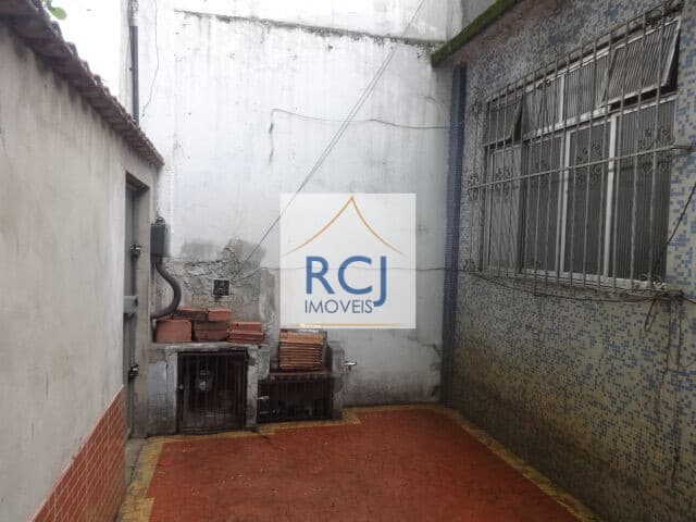Casa á Venda em São Cristóvão 02 quartos