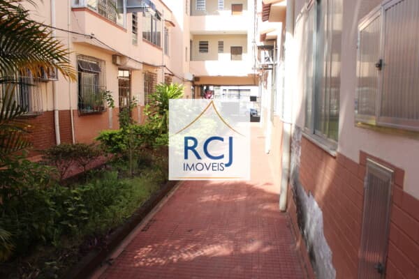 Apartamento á venda Sampaio 02 quartos