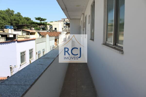 Apartamento á venda em São Cristóvão 02 quartos