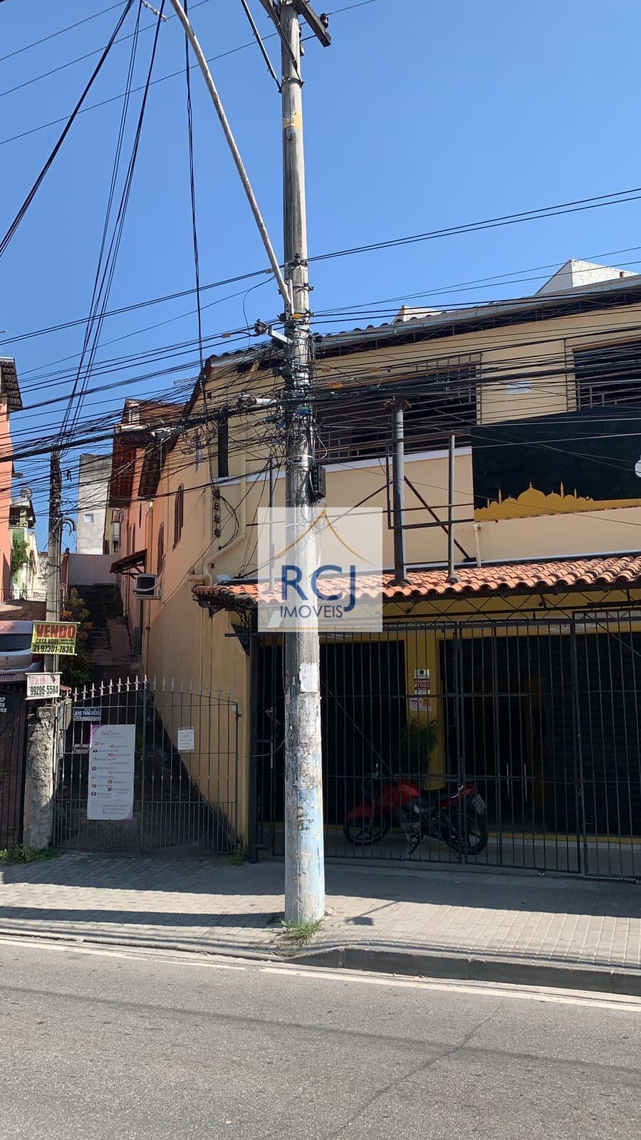 Casa á venda em São Gonçalo rua Jaime Figueredo