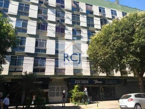 Apartamento Padrão em São Cristóvão 02 quartos