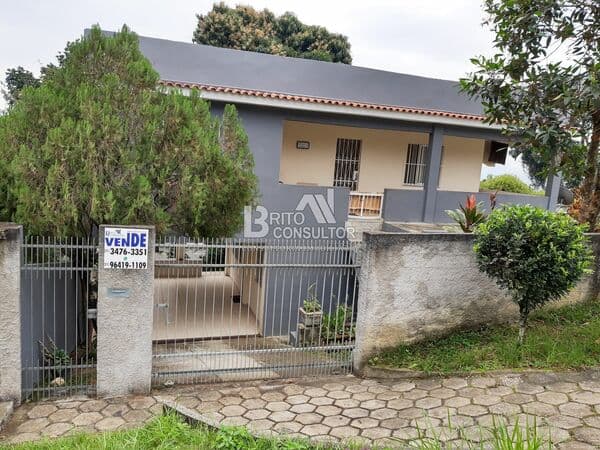 Excelente Casa à Venda Três Quartos 180M² Por 150.000 Laranjal São Gonçalo/RJ.