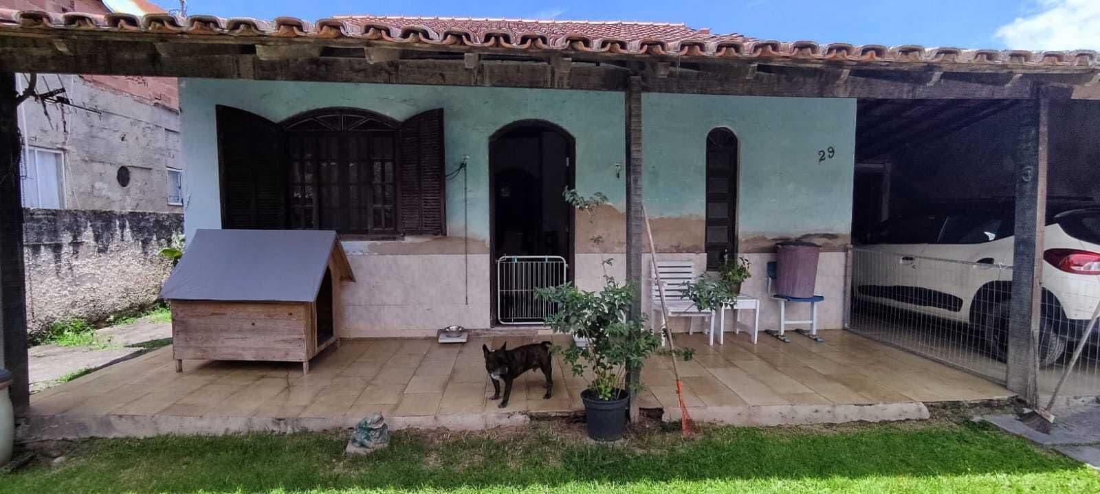 Casa Duplex à Venda em Itaipu, com 4 Qts, Suíte, 2 Vagas, Quintal - Maravista Niterói