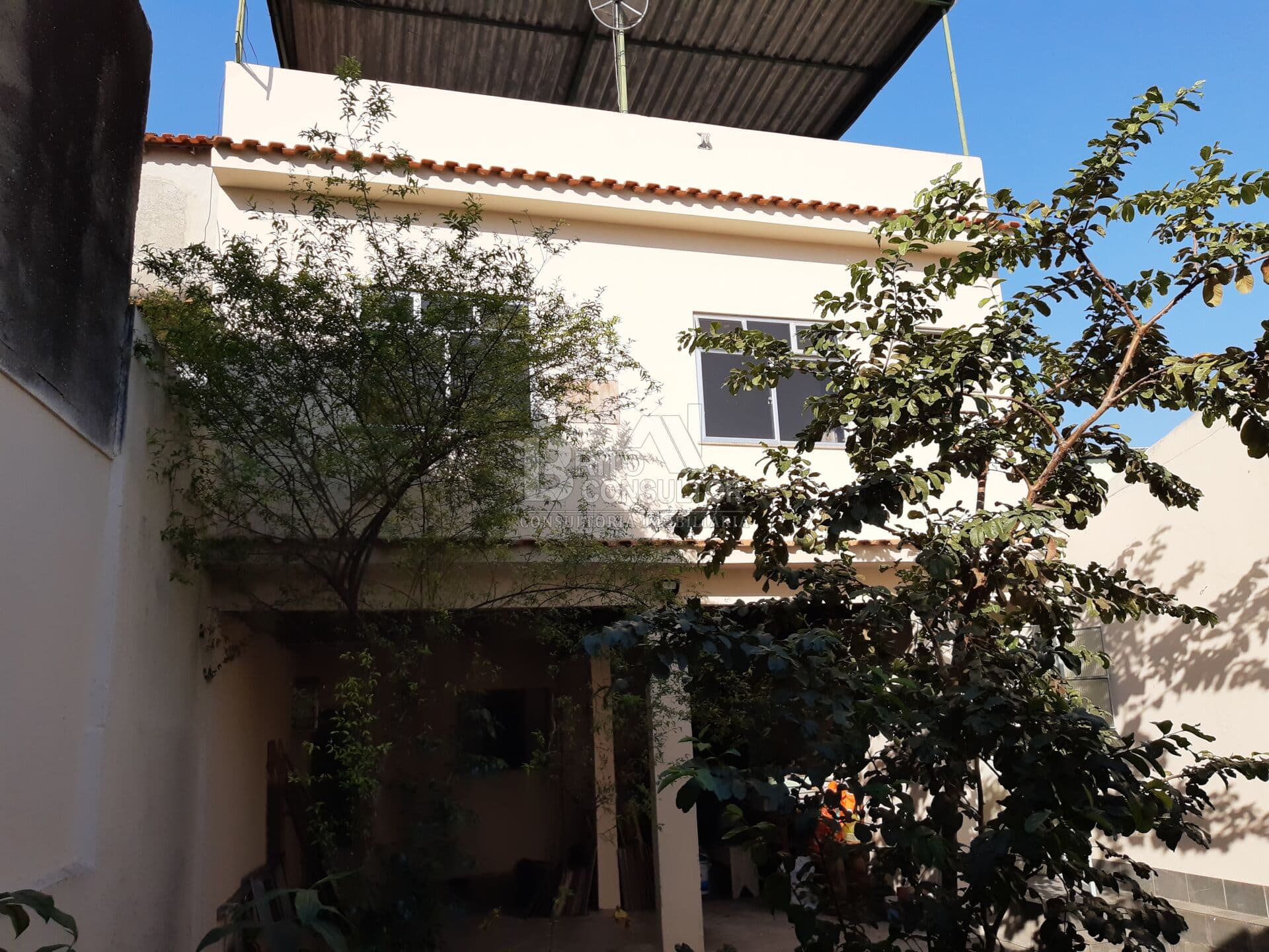 Vendo Casa Sobrado com 2 Dormitorios, 165 m² em Alcântara, São Gonçalo/RJ