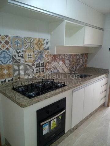 Amplo Apartamento á Venda Dois Dormitórios (+ dependência completa) 76 M² Centro São Gonçalo/RJ.