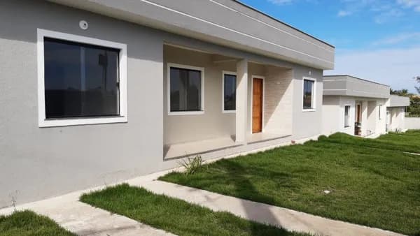Casa com 2 Quartos, Suite, 1 Vaga, Proximo a Práia - Itaipuaçu Maricá.