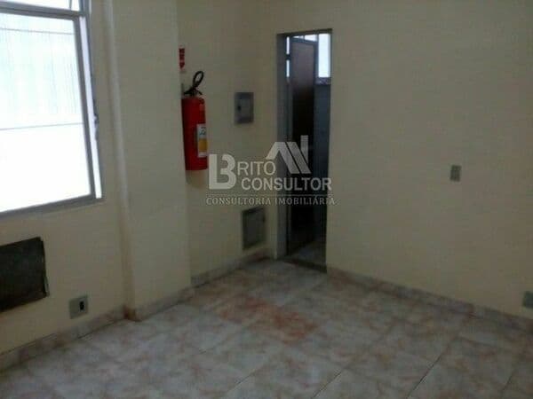 Sala Comercial á Venda Excelente Localização 19M² Centro Niterói/RJ.