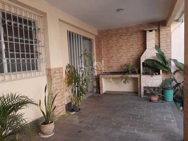 Oportunidade no Mutondo - Vendo Duas Casas No Mesmo Terreno