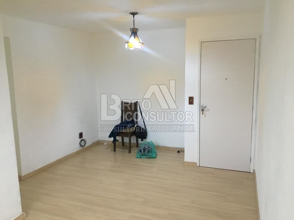 Apartamento no Condomínio Lopes da Cunha, na Rua Lopes da Cunha, 145 Fonseca