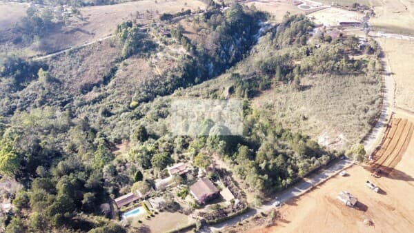 Terreno 36.000 m2 a venda, finalidade residencial e comercial, dentro do condomínio fechado Estância Estoril I, Nova Lima, MG