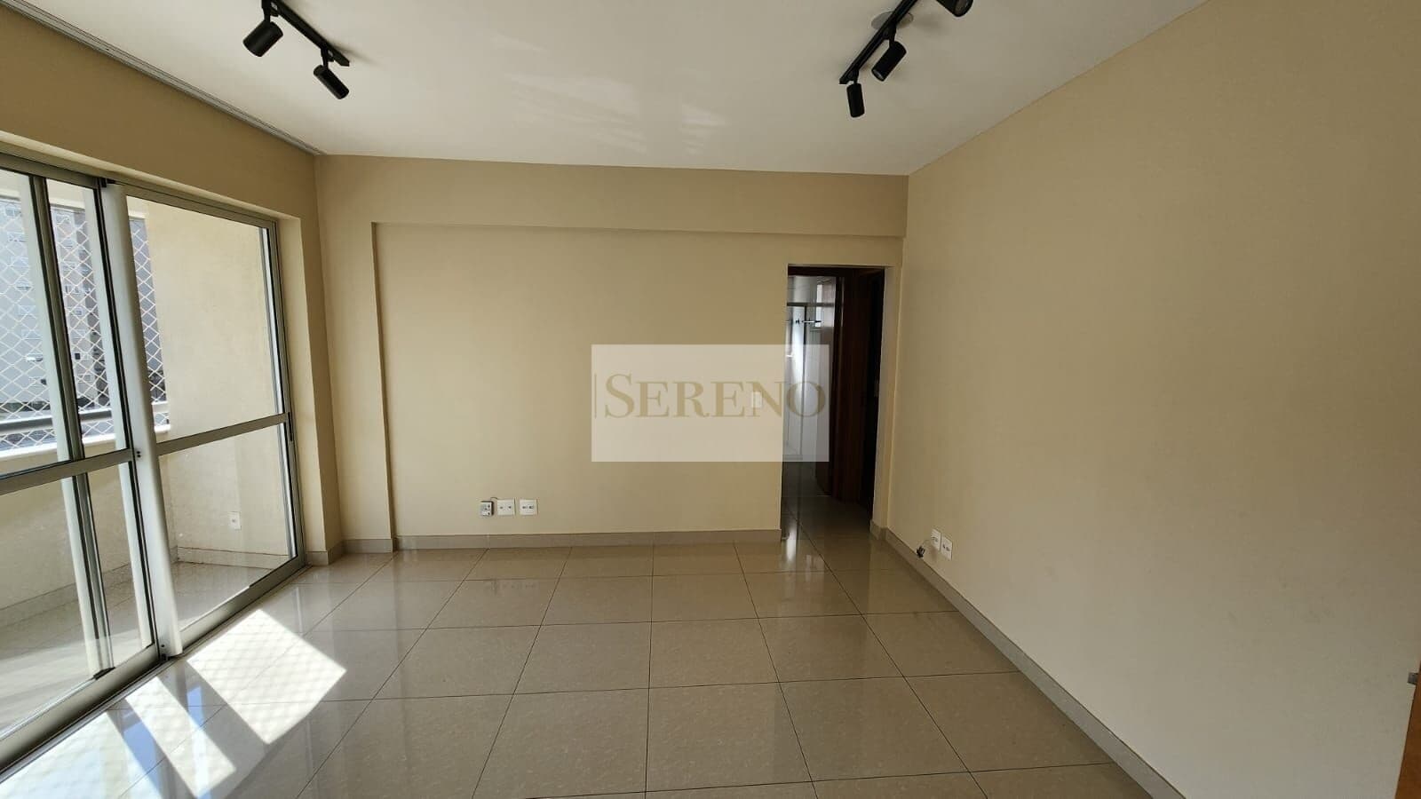 Apartamento 02 quartos a venda, 69 m2, 01 banho, cozinha americana, área de serviço, 02 vagas, condomínio resort , Vila da Serra, Nova Lima, MG