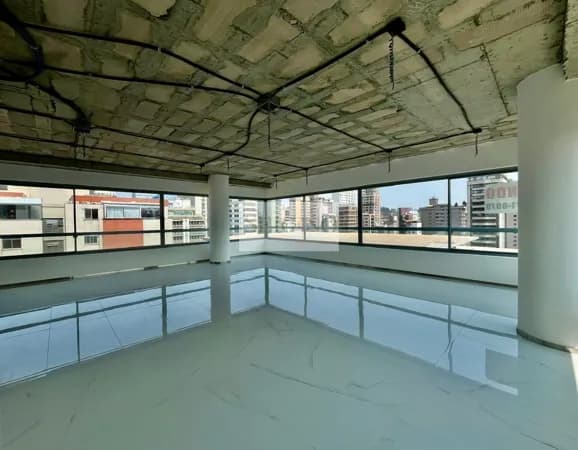Apartamento alto luxo 04 suítes, mansão suspensa com 313 m2 no quarteirão mais nobre de Lourdes, DCE e lazer completo, 04 vagas, projeto exclusivo em Belo Horizonte, MG.