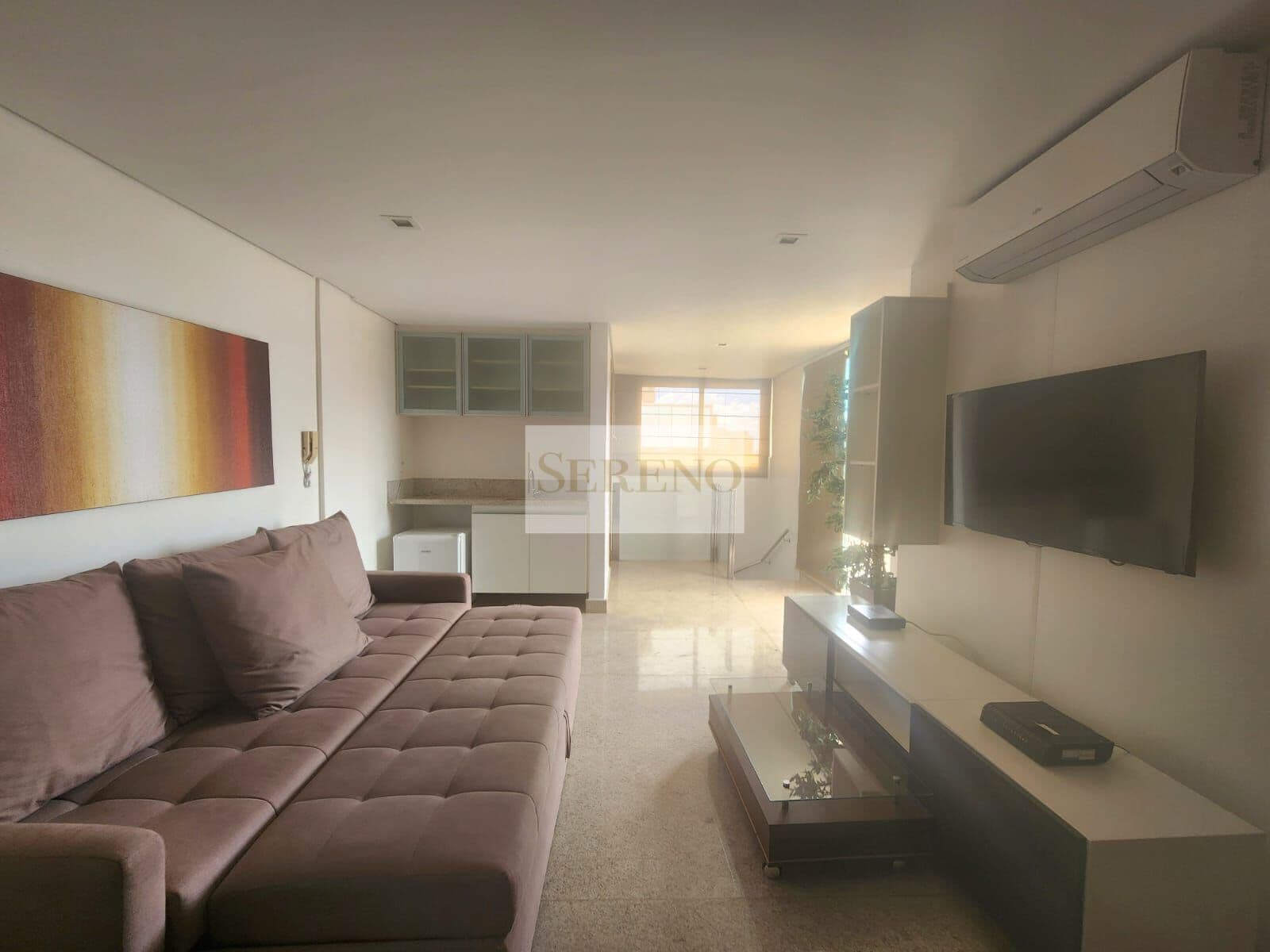 Apartamento de luxo 02 quartos a venda, 69,10m², Suíte, ampla sala, varanda, DCE, lazer, 02 vagas, Savassi, Belo Horizonte, MG.