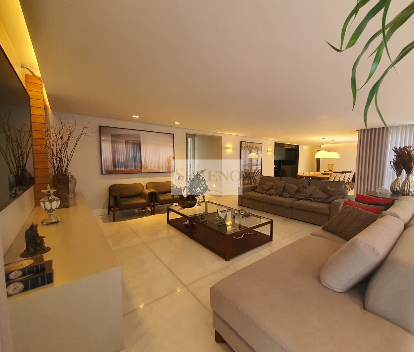 Apartamento alto luxo 04 quartos a venda, 222 m2, 02 Suítes, closets, hidro, marcenaria de 1ª qualidade, rouparia no corredor, 04 banhos com pisos e bancadas granito e mármore, vista panorâmica da cidade, Gutierrez, Belo Horizonte, MG.