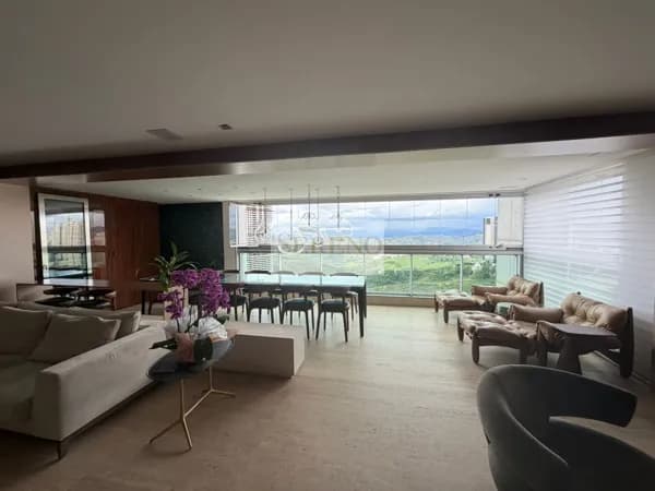Apartamento alto luxo todo decorado c 04 suítes a venda, 253,32 m2, imóvel novíssimo e bem conservado, ampla sala vários ambientes integrados com a varanda gourmet, detalhes em gesso c iluminação e som, marcenaria tidos os cômodos, piso porcelanato, 04 v
