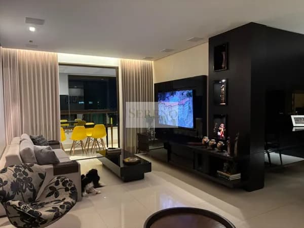 Apartamento de luxo decorado e mobiliado para ALUGUEL, 154 m2, 04 quartos, 02 suítes, ampla sala, varanda, super alto cm vista para BH, condomínio resort, Al Oscar Niemeyer, Vila da Serra, Nova Lima, MG.