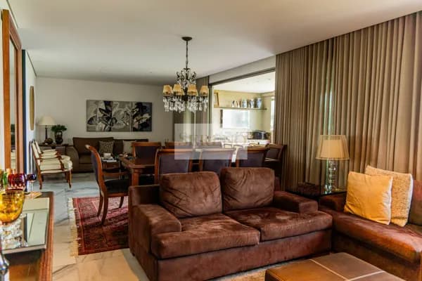 Apartamento alto luxo decorado 04 quartos a venda, 183 m2, 02 suítes, 02 semi-suítes, varanda gourmet, 05 banhos, DCE, lazer e 04 vagas, vista sensacional, Belvedere, Belo Horizonte, MG.