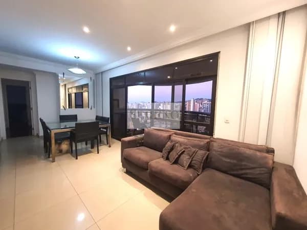 Apartamento de luxo 04 quartos a venda, 110 m², 01 suíte, armários, DCE, lazer, vista panorâmica no São Pedro, Belo Horizonte, MG.