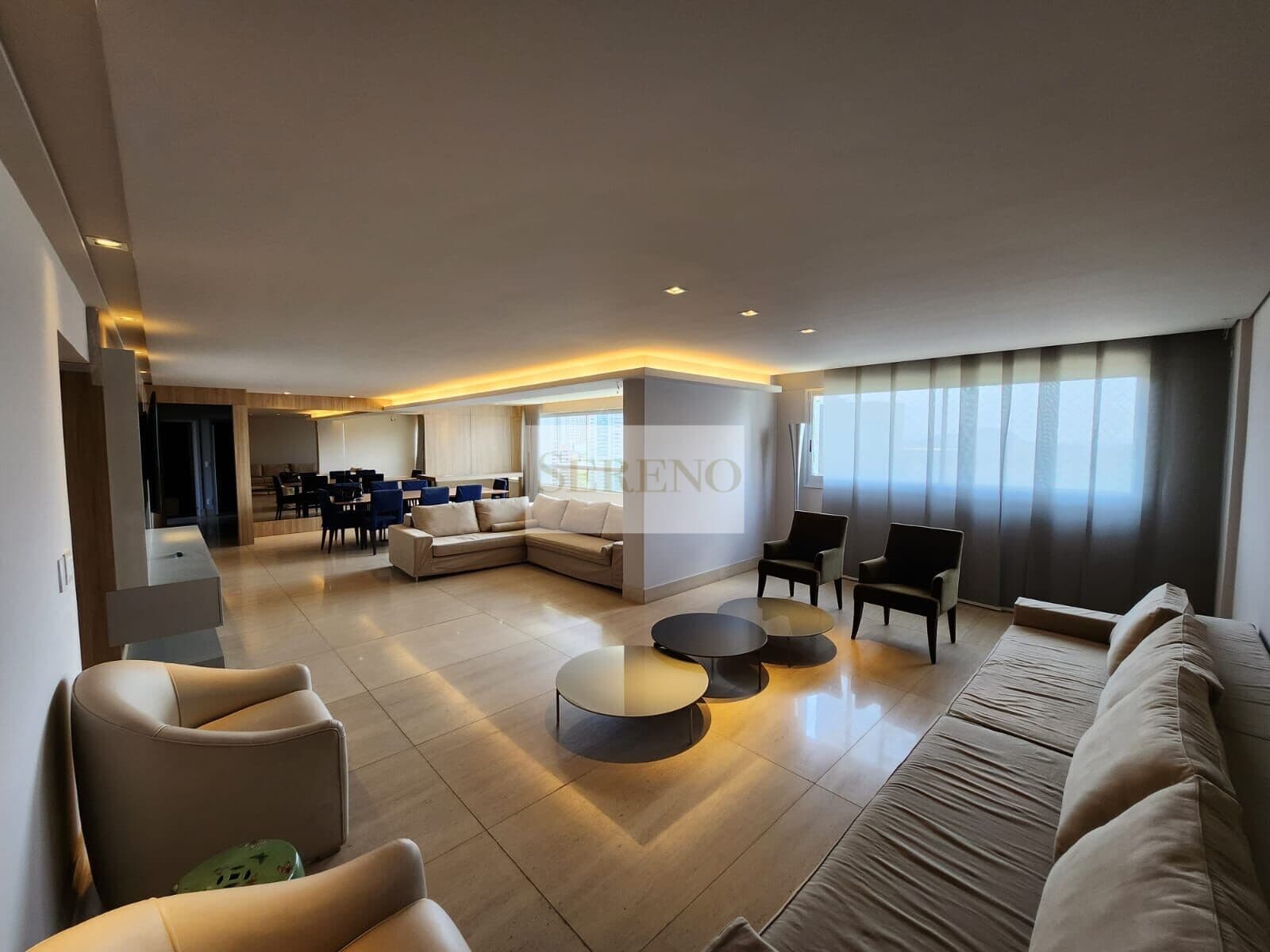 Apartamento alto luxo a venda, 216 m2, 04 quartos, 02 suítes, DCE completo, 04 vagas, escritório individualizado nos pilotis, 04 vagas garagem, na Al Oscar Niemeyer, no Vila da Serra, Nova Lima, MG.