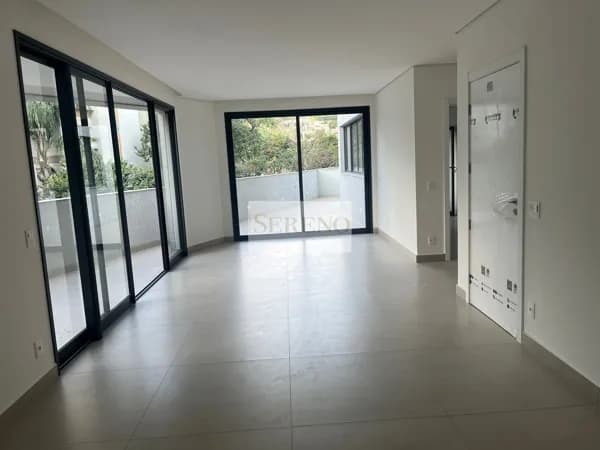 Apartamento de luxo 04 quartos Garden a venda, 189 m2, 01 suíte, 03 banhos, DCE, lazer e 04 vagas no Sion, Belo Horizonte, MG.