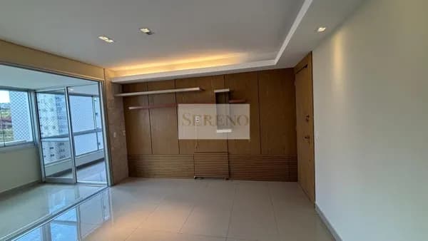 Apartamento de luxo 02 quartos a venda, 78 m2, 01 suíte, DCE, 02 vagas, alto com vista, condomínio resort, Vila da Serra, Nova Lima, MG.