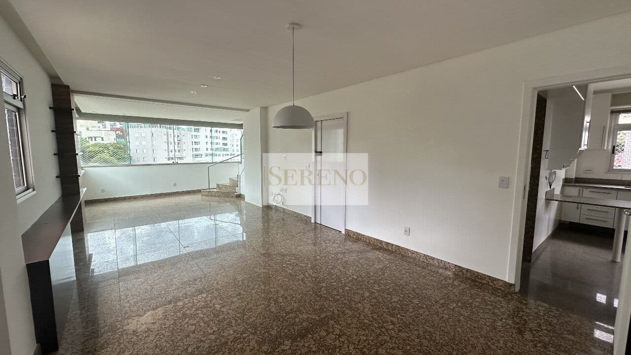 Cobertura duplex 02 quartos a venda, 100 m2, 02 níveis tipo loft, 01 suíte, piscina, 02 banhos, DCE completo no Buritis, Belo Horizonte, MG.